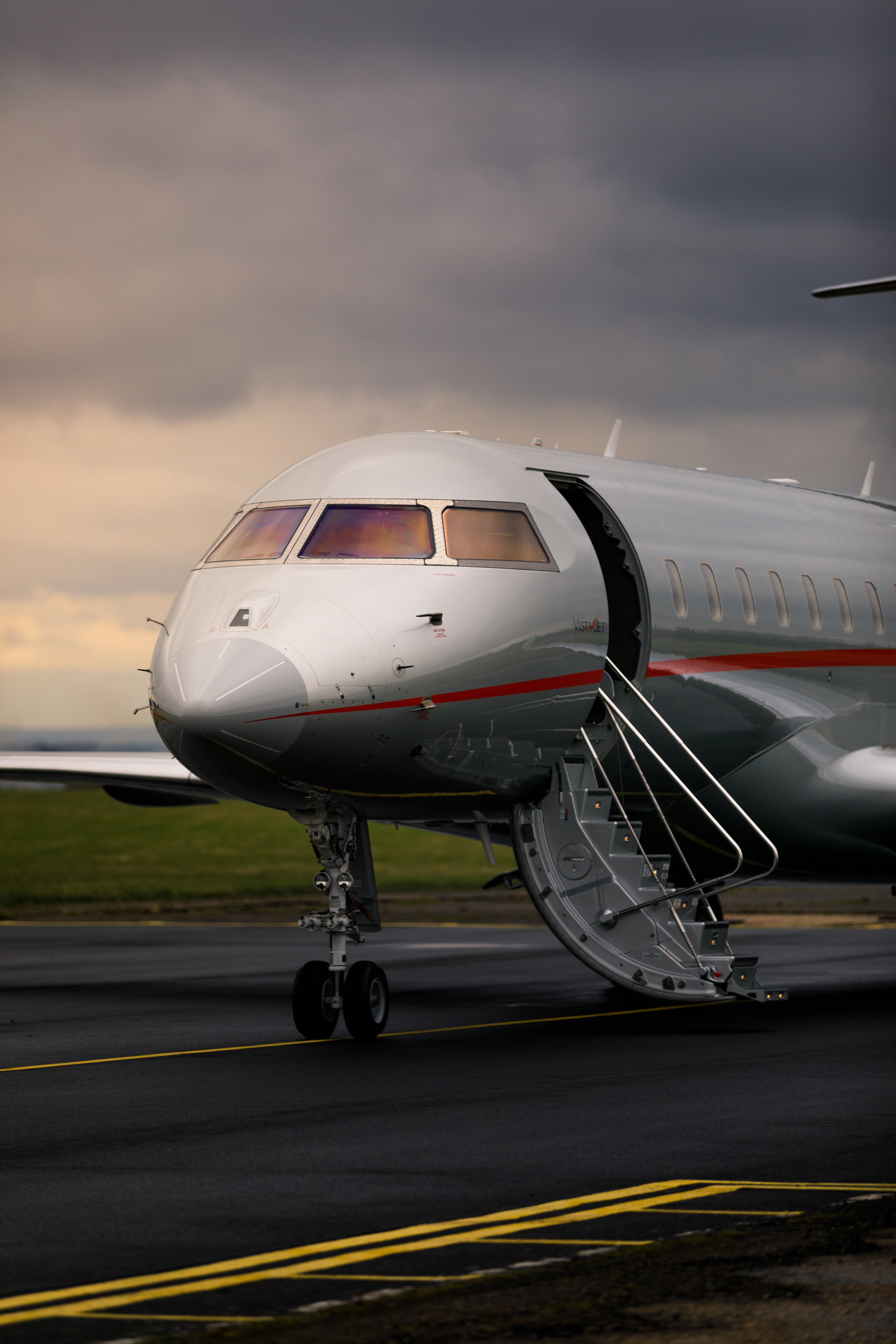 Bombardier Global 6000, Global 6000 Jet, Global 6000 Aircraft | Vistajet