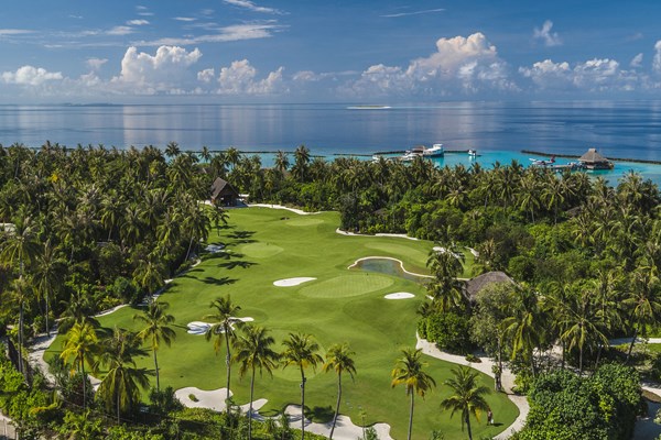 Velaa Private Island Golf
